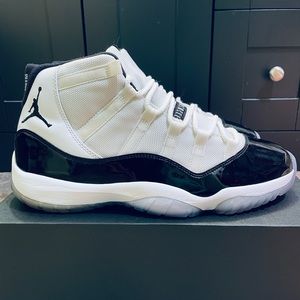 Nike Air Jordan 11 Concord 2011 - Size 10.5 Mens